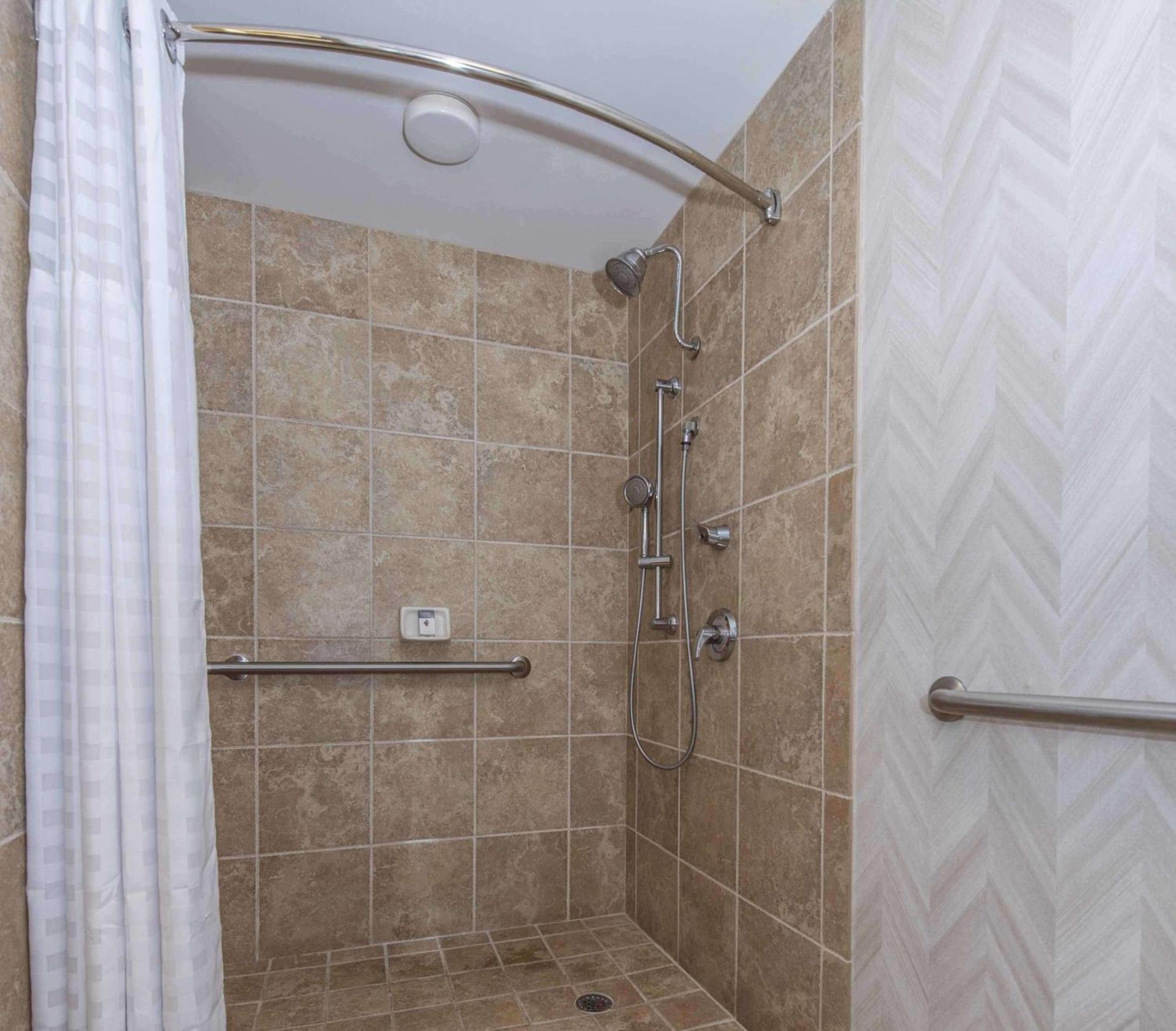 Doubletree By Hilton North Charleston - Convention Center Hotel Luaran gambar